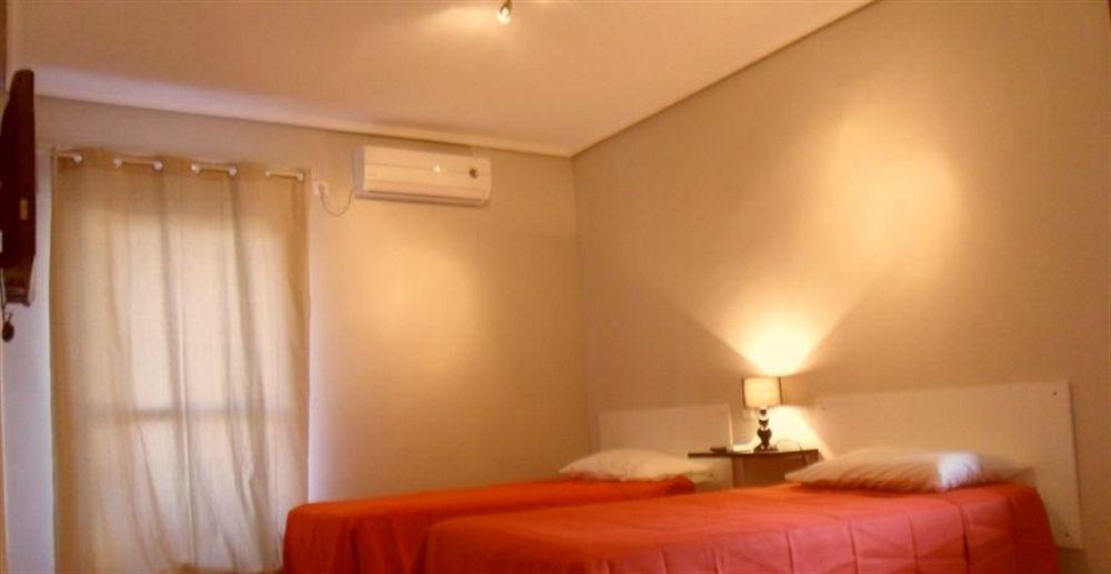 Hostal Aravaca Garden Madrid Exterior foto
